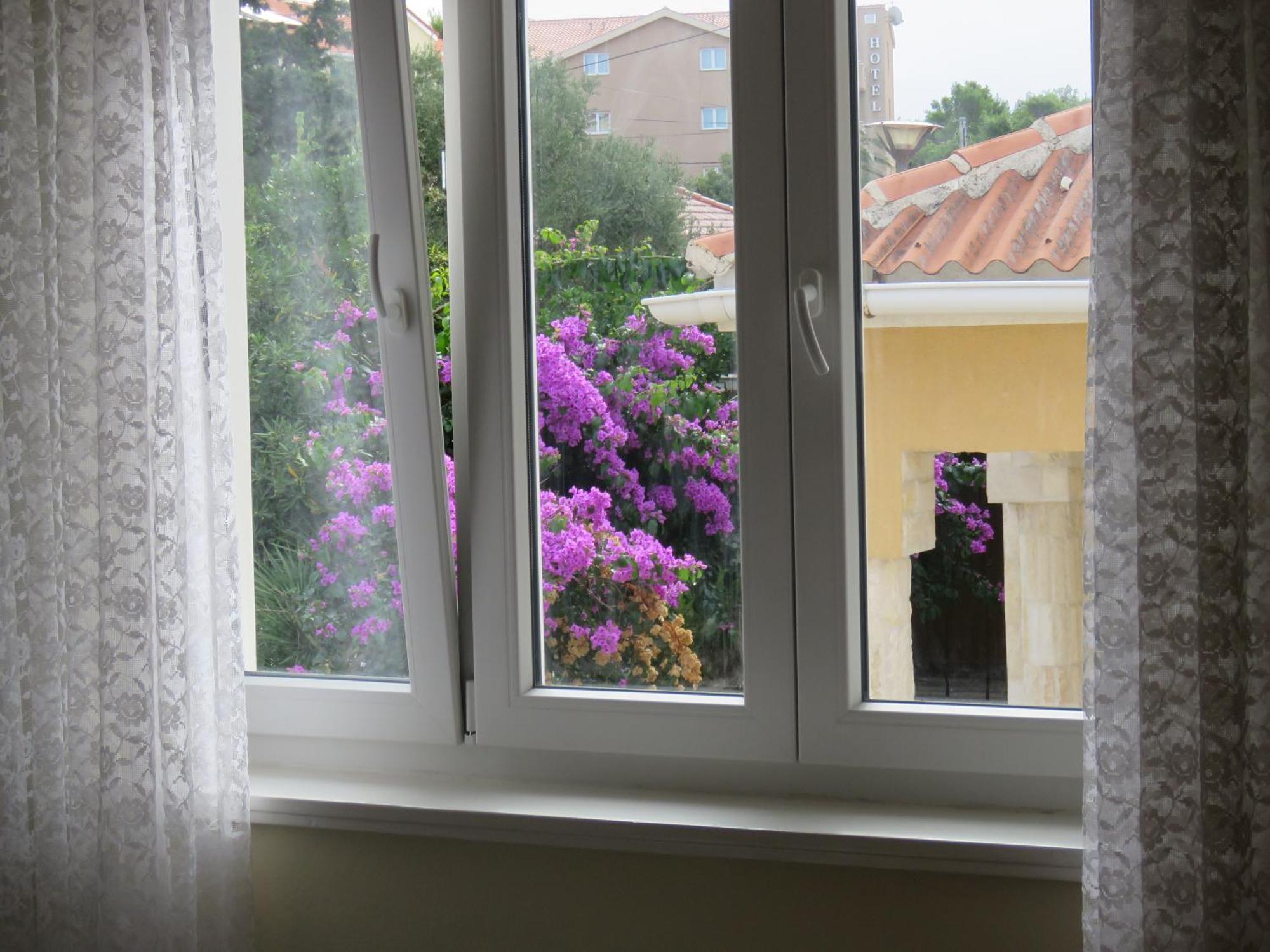 Guest House Miro Novalja Phòng bức ảnh